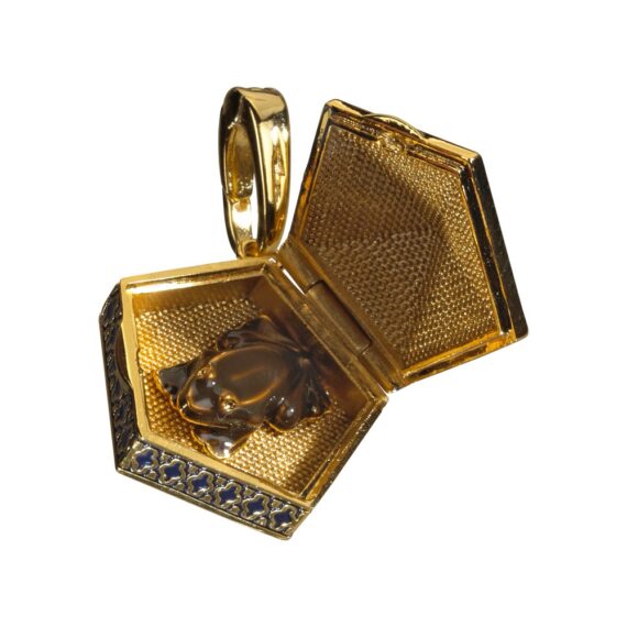 NN1040 Lumos Charm #19 Chocolate Frog - Open_resized