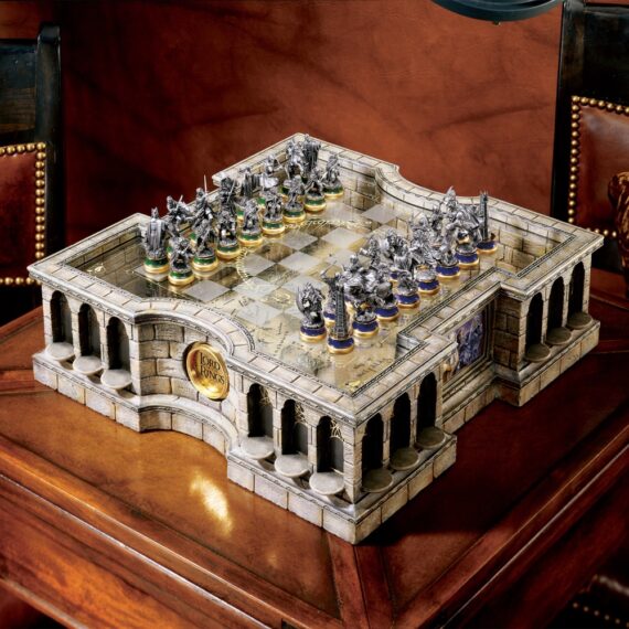 NN2990 Lord of the Rings Collectors Chess Set - Environment_resized
