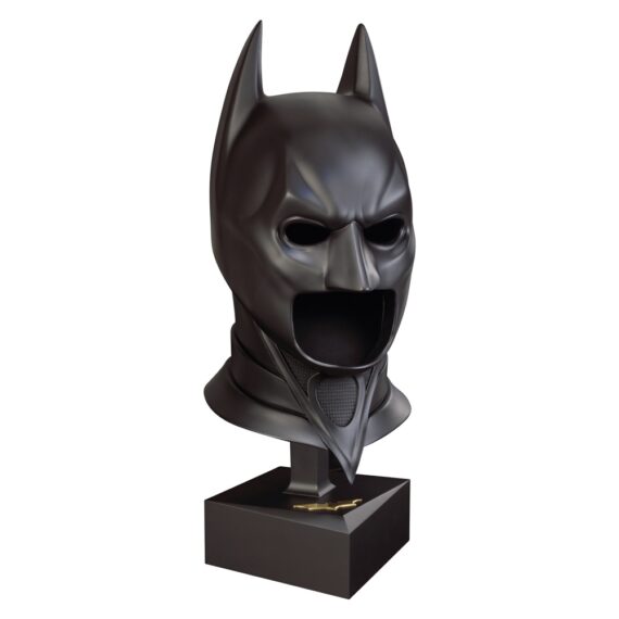 NN4527 The Dark Knight Special Edition Cowl_resized