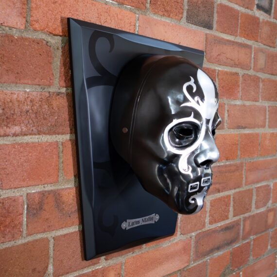 NN7118 Lucius Malfoy Mask - Environment 2_resized