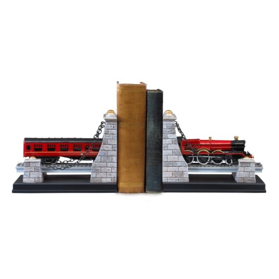 NN7362 Hogwarts Express Bookends - Straight_resized