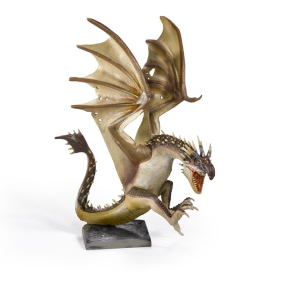 NN7539 Magical Creatuers #4 Hungarian Horntail - Alone_resized