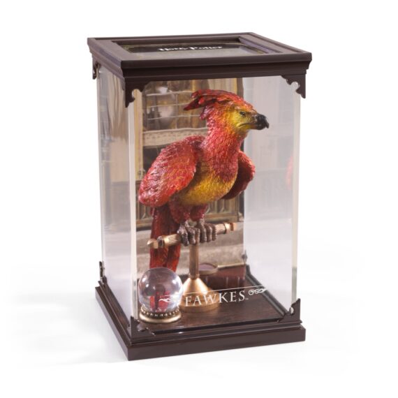 NN7540 Magical Creatures #8 Fawkes - Inside_resized