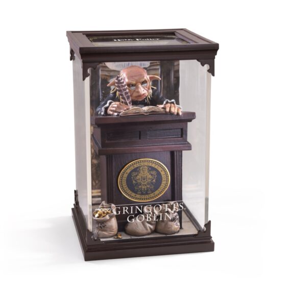 NN7552 Magical Creatures #10 Gringotts Goblin - Inside_resized