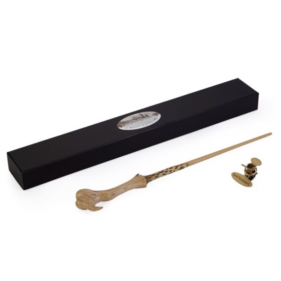 NN8403 Lord Voldemort Wand - Character Box 2_resized