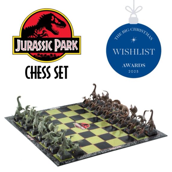 NN2421 Jurassic Park Chess - Awards_resized