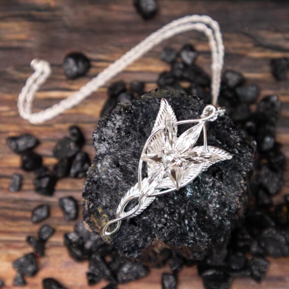 NV2770 Evenstar Pendant - Environment 1_resized