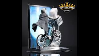 Toyllectible Treasures – Over the Moon thumbnail